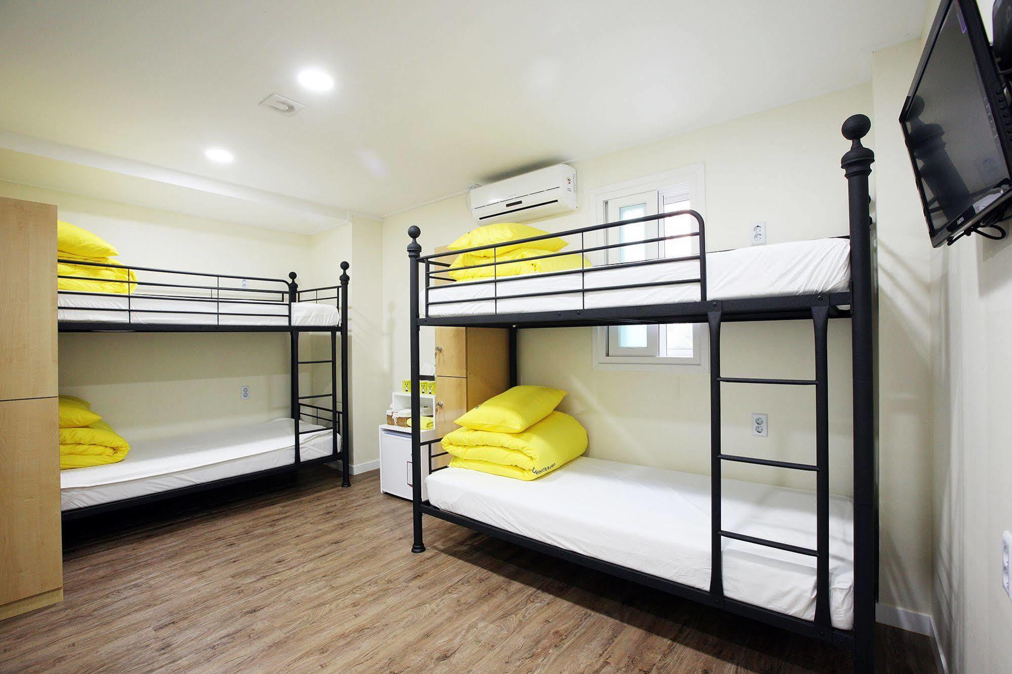 24 Guesthouse Myeongdong Avenue Seul Exterior foto